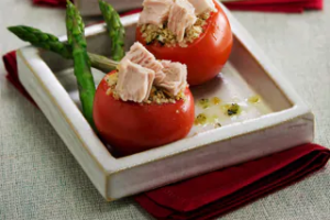 Tomates Rellenos con Atún